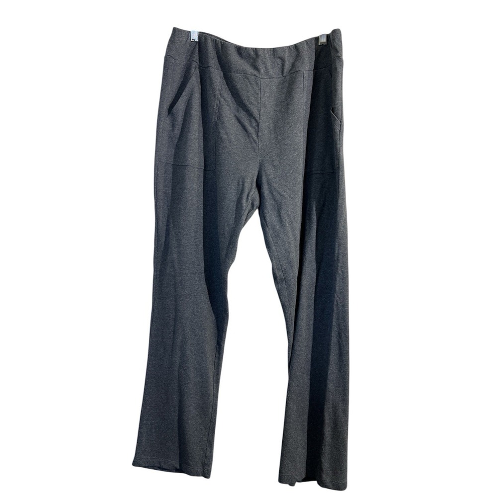 NWT WEEKENDS by Chico's size 1 (8) Medium‎ Soft Pull On Knit Pants Stretch Gray